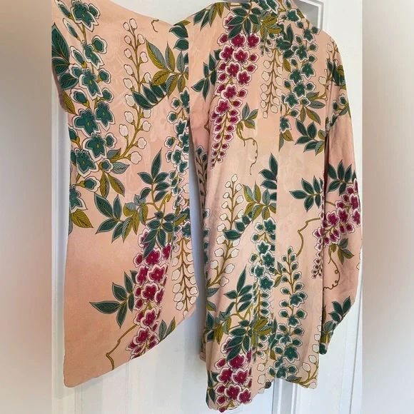 Vintage 👘 Silk Floral Kimono Robe Peach Pink Green Cherry blossom 🌸 OS - Picture 3 of 10